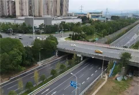 長沙雨花區(qū)公路路側(cè)開口涉路安評報(bào)告如何編制